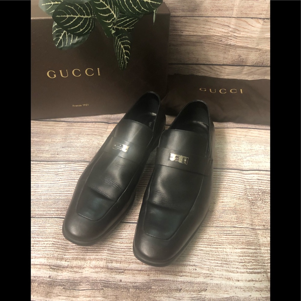 Authentic Gucci mens loafer shoes black leather 7.5